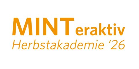 Schriftzug in orange: 'MINT eraktiv Herbstakademie '26' auf weißem Hintergrund.